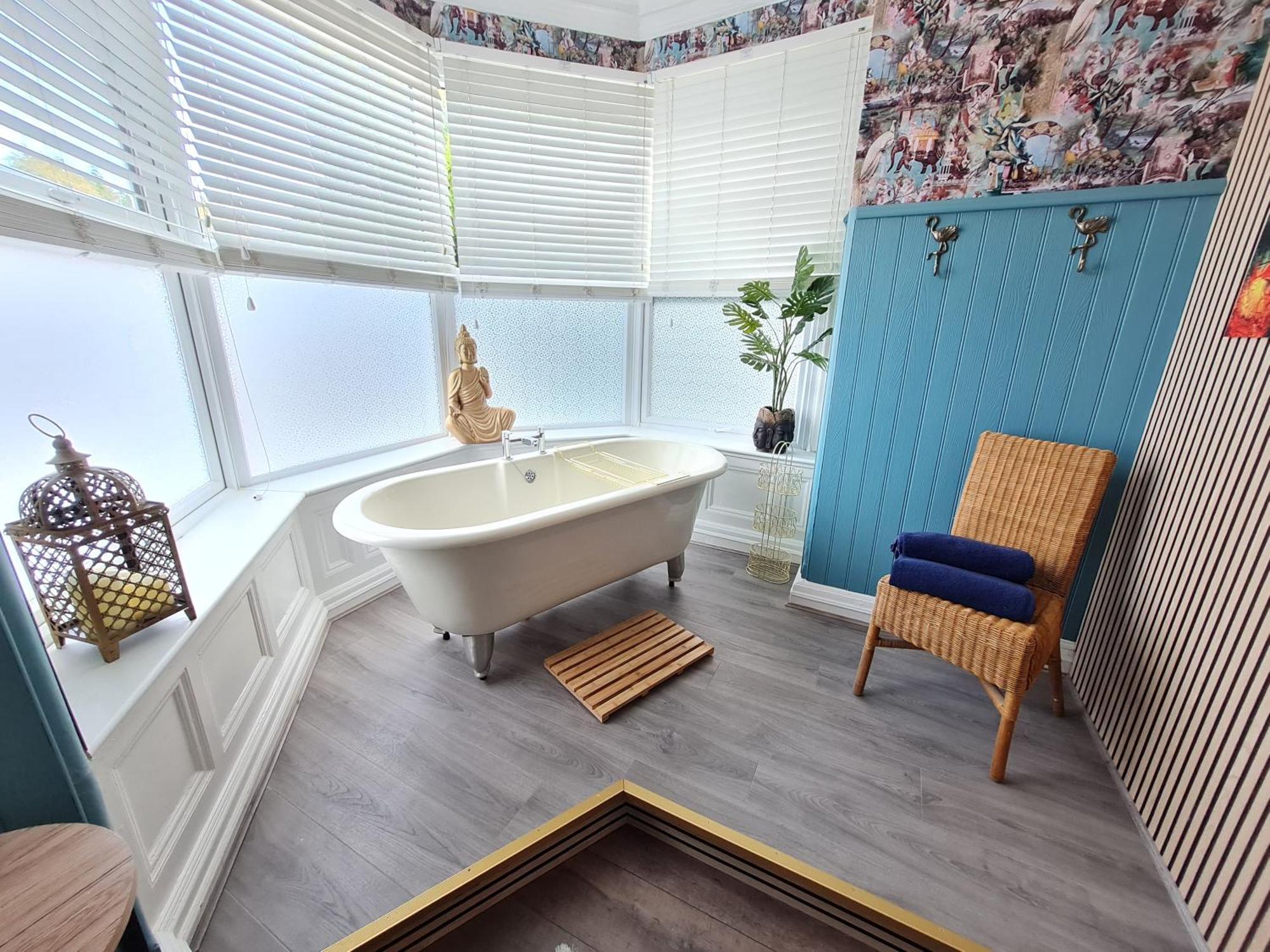 Lemur Lodge - Boutique Apartments - Short Stroll To The Beach Борнмут Екстер'єр фото